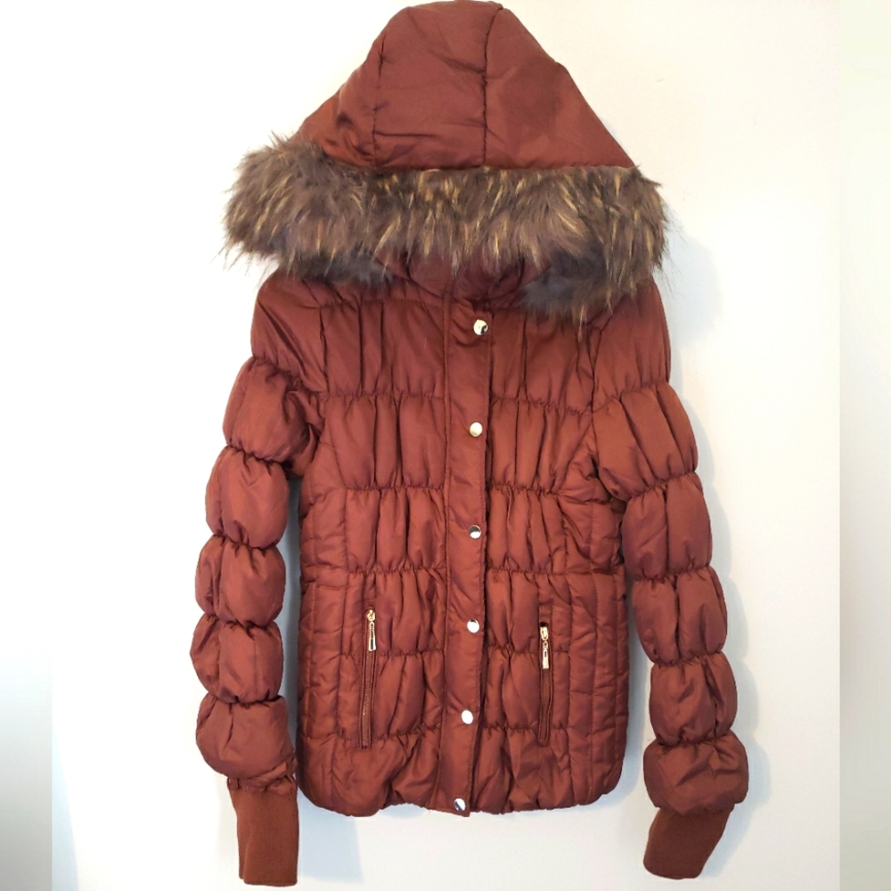 Glamsia Hooded Puffer Jacket